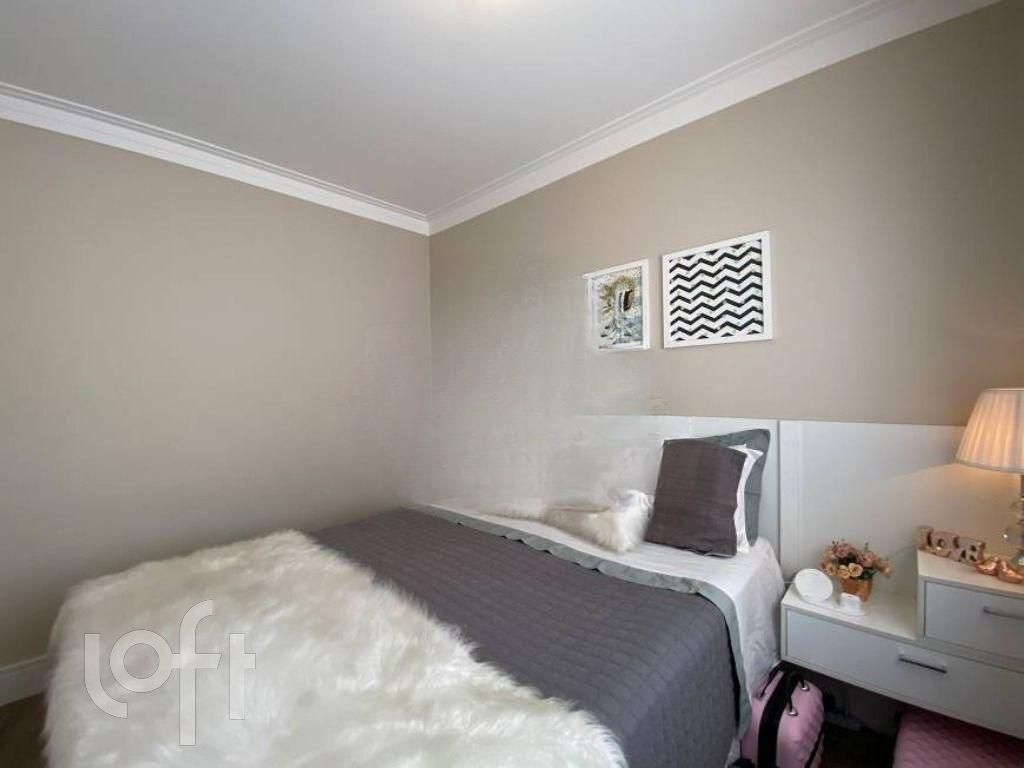 Apartamento à venda com 2 quartos, 82m² - Foto 17