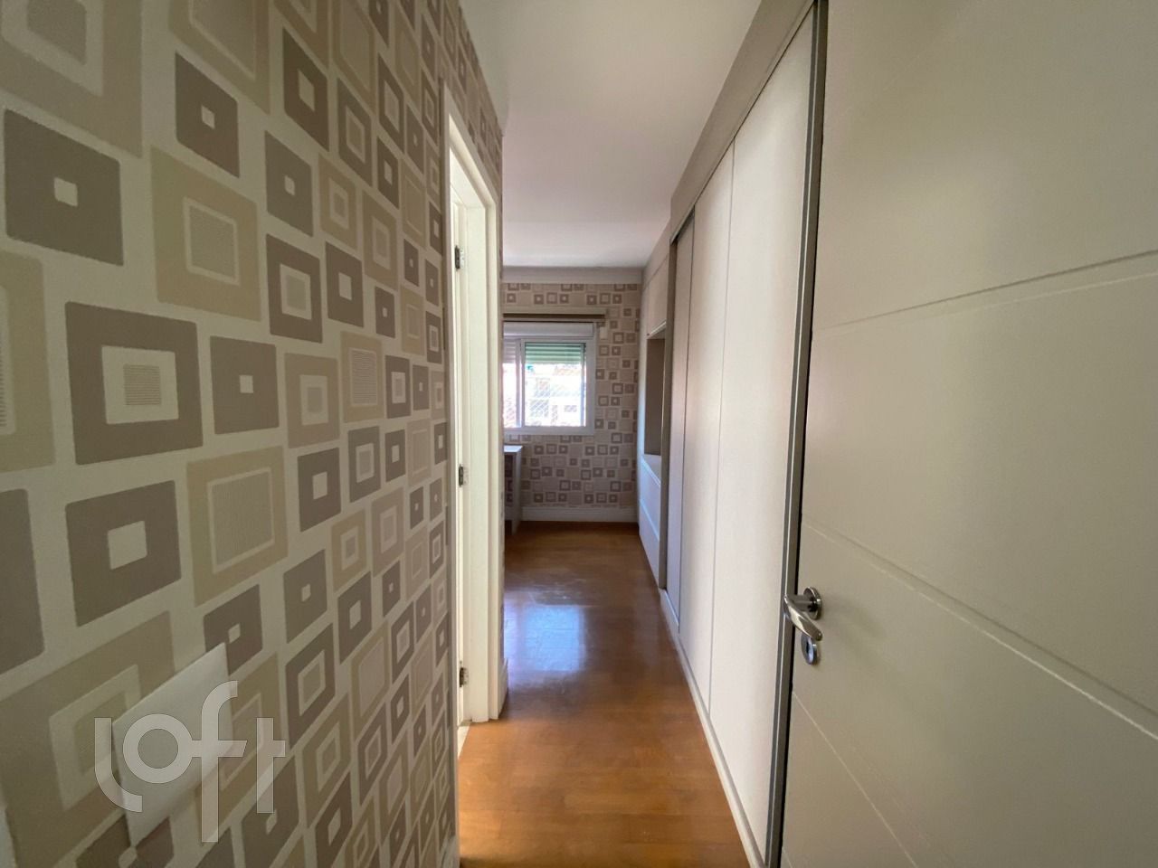 Apartamento à venda com 3 quartos, 180m² - Foto 10