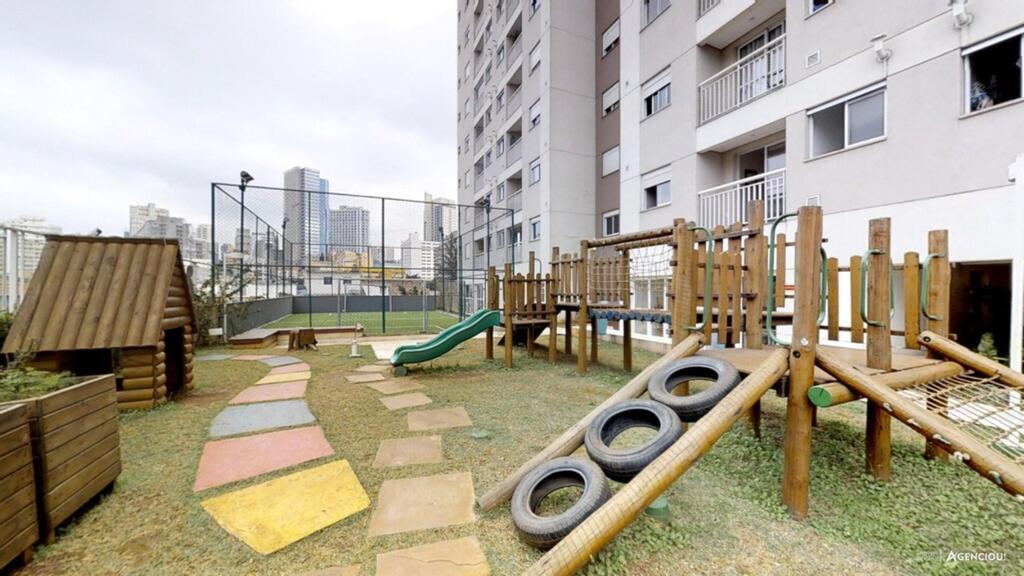 Apartamento à venda com 1 quarto, 38m² - Foto 11