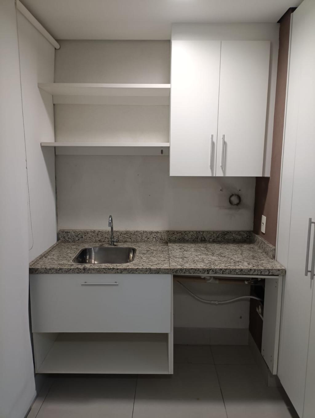 Apartamento à venda com 1 quarto, 43m² - Foto 4