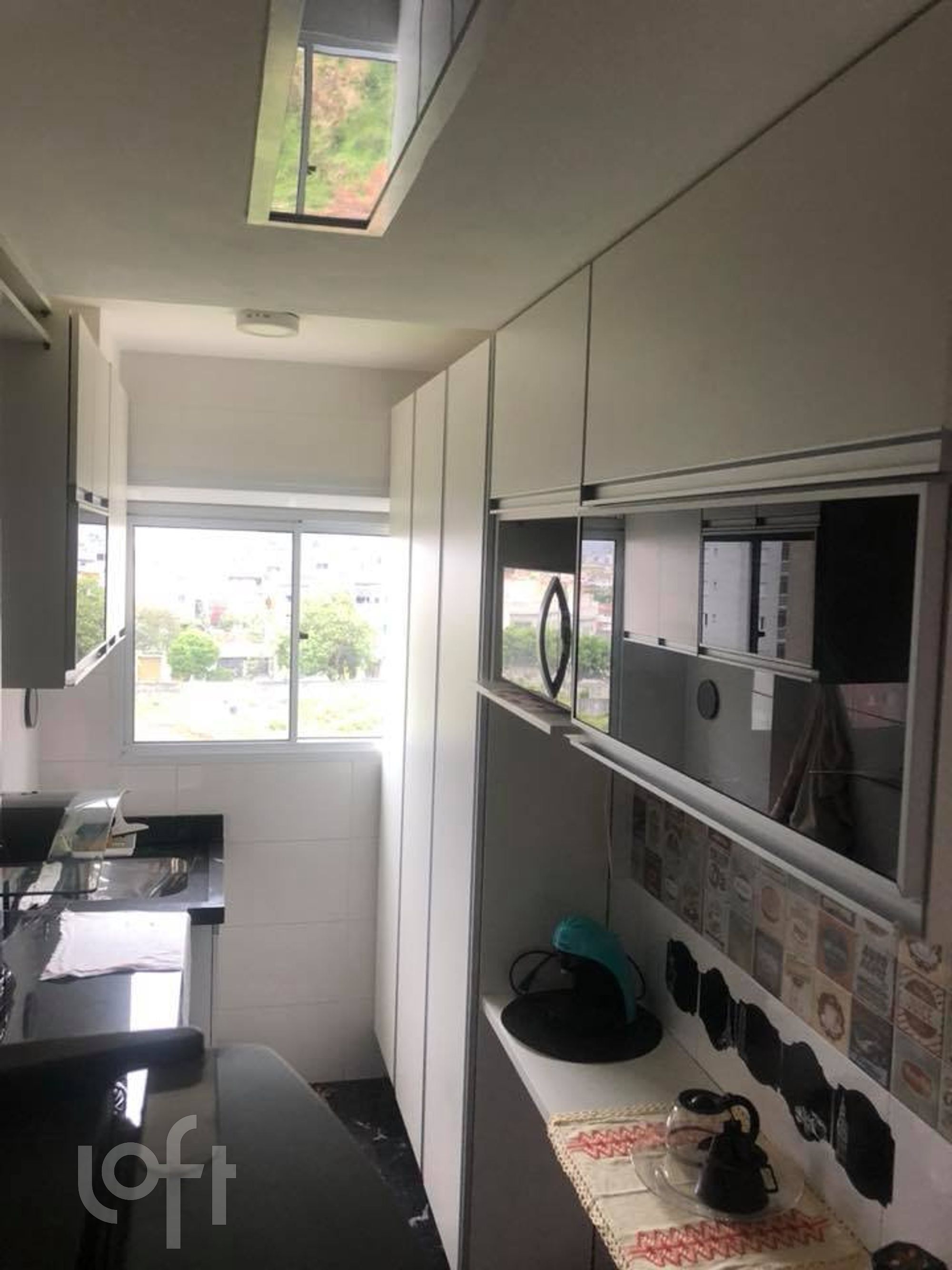Apartamento à venda com 2 quartos, 42m² - Foto 32