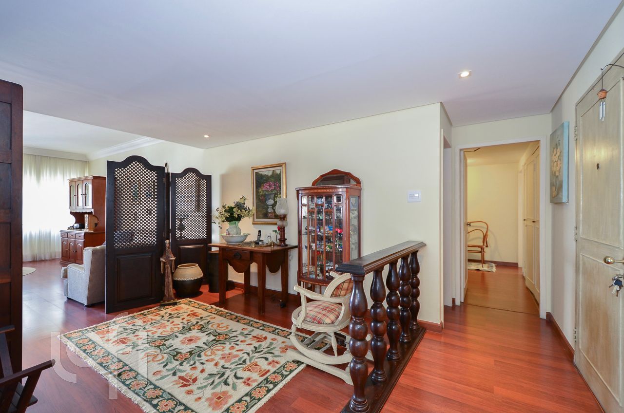 Apartamento, 3 quartos, 215 m² - Foto 10