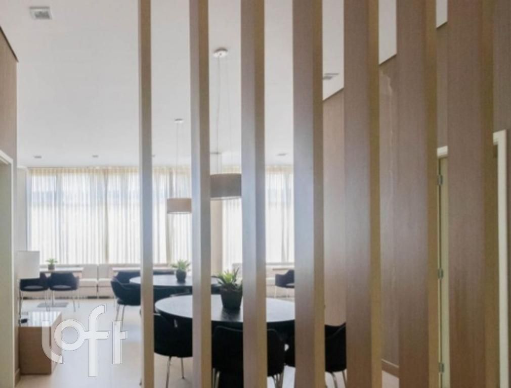 Apartamento à venda com 1 quarto, 35m² - Foto 18