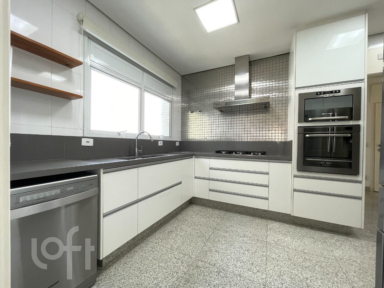 Apartamento, 3 quartos, 330 m² - Foto 18