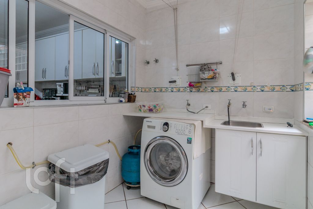 Casa à venda com 4 quartos, 219m² - Foto 46
