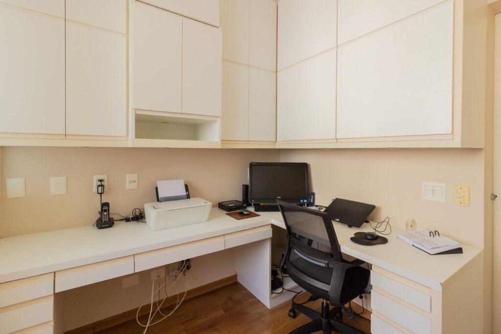 Apartamento à venda com 3 quartos, 190m² - Foto 47