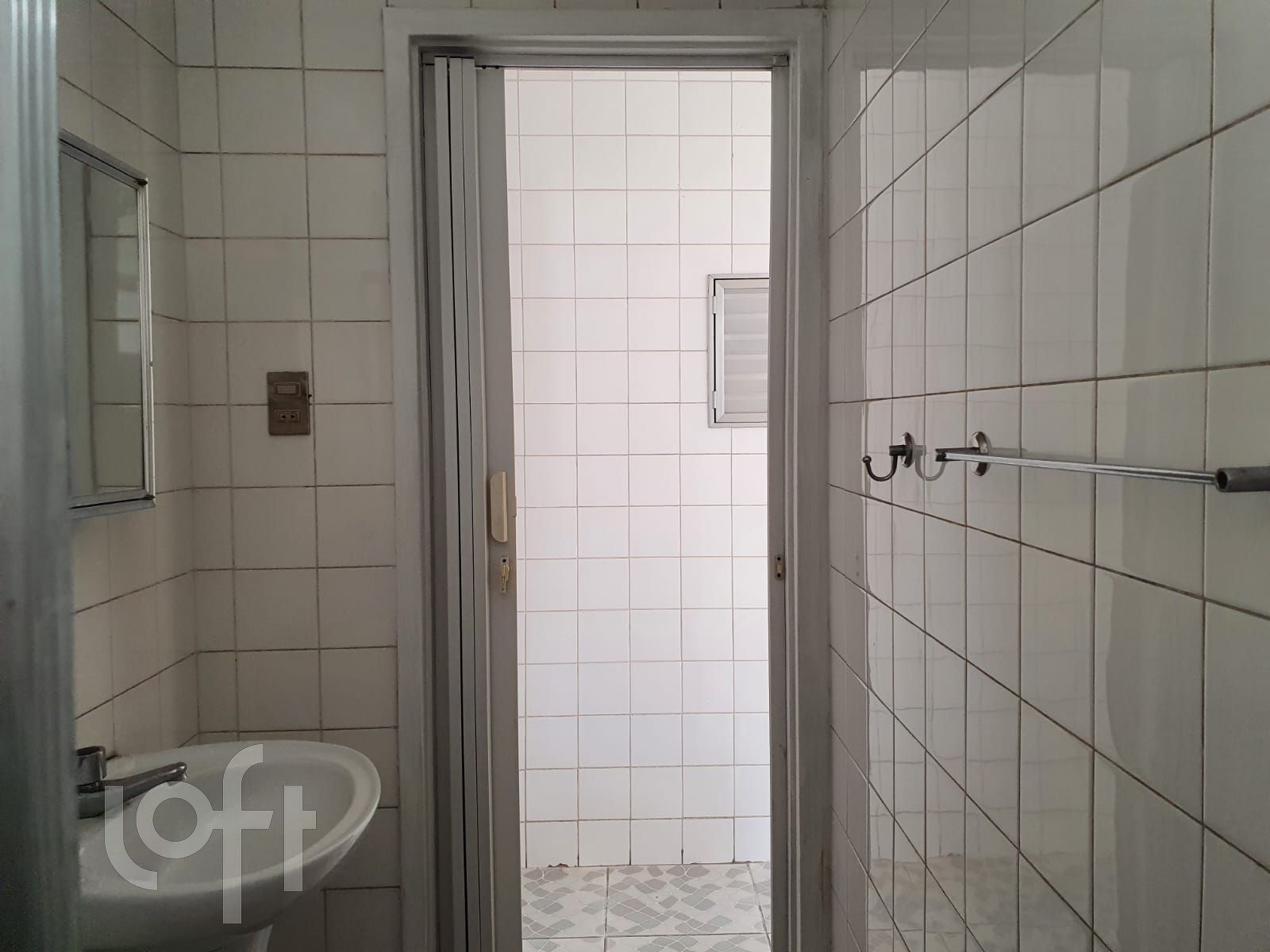 Apartamento à venda com 1 quarto, 32m² - Foto 4