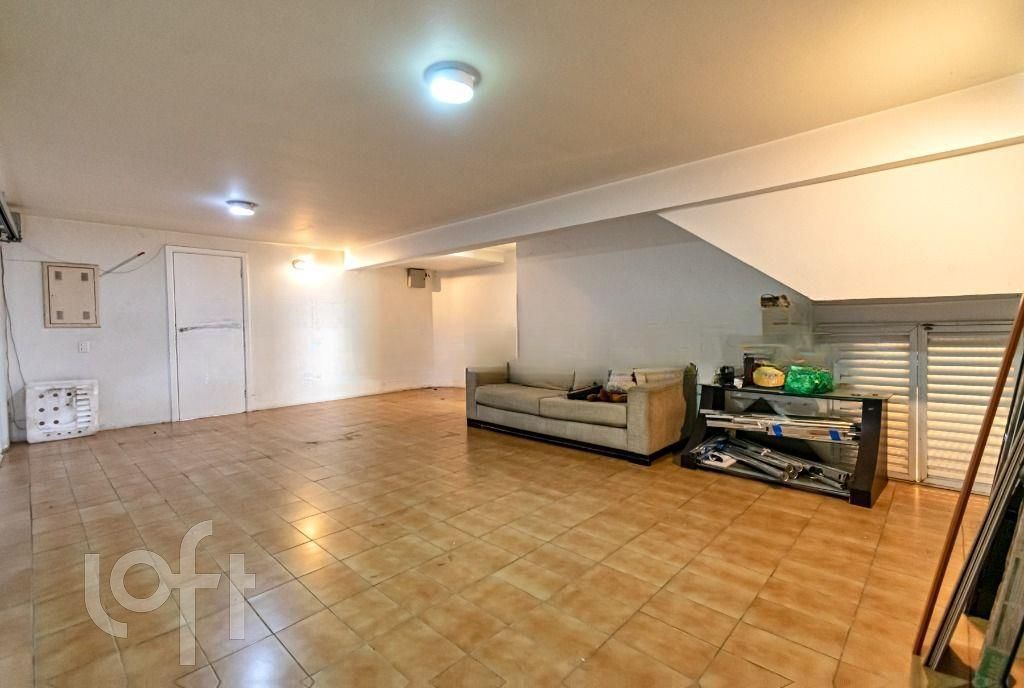 Casa à venda com 5 quartos, 250m² - Foto 30