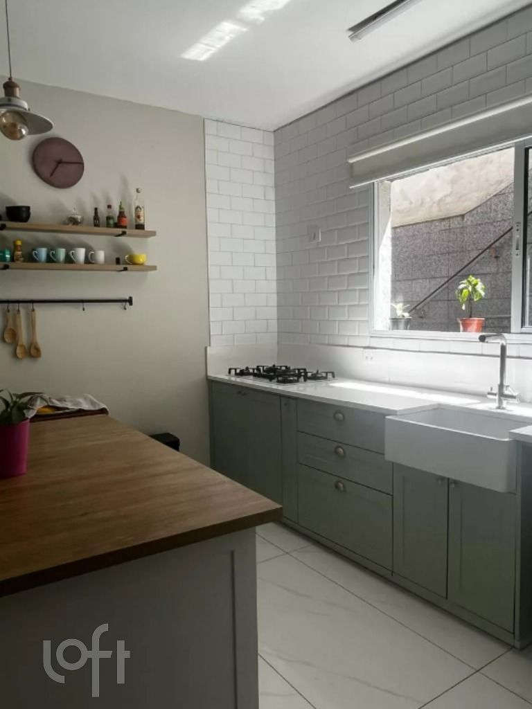 Casa à venda com 2 quartos, 235m² - Foto 7