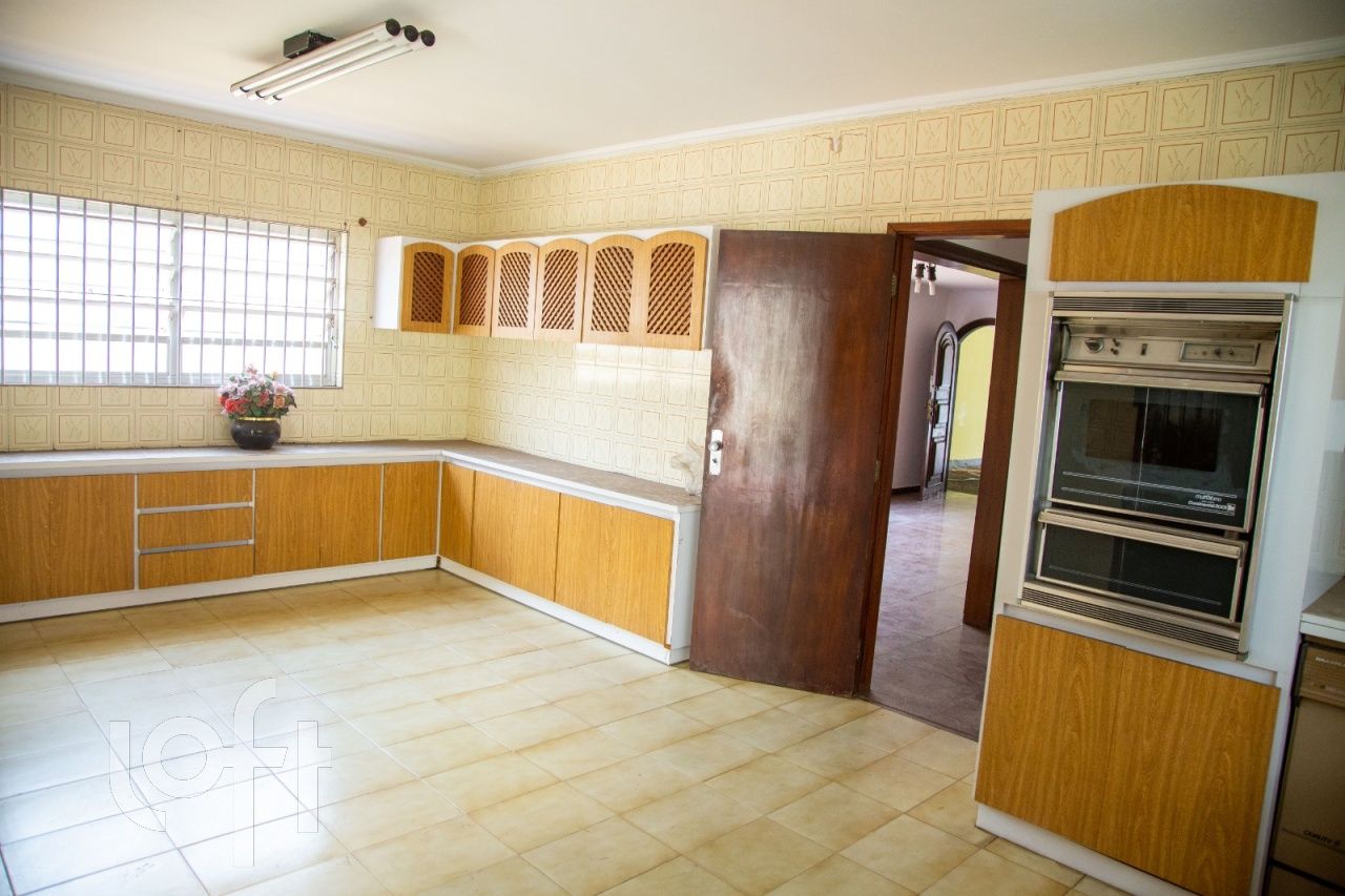 Casa à venda com 4 quartos, 263m² - Foto 3