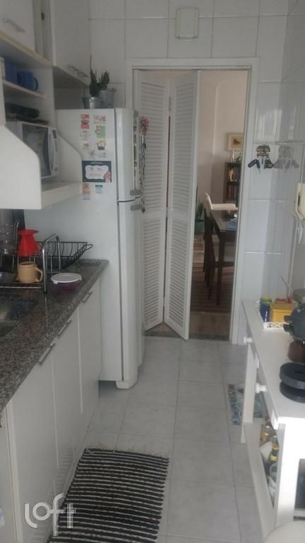 Apartamento à venda com 2 quartos, 64m² - Foto 27