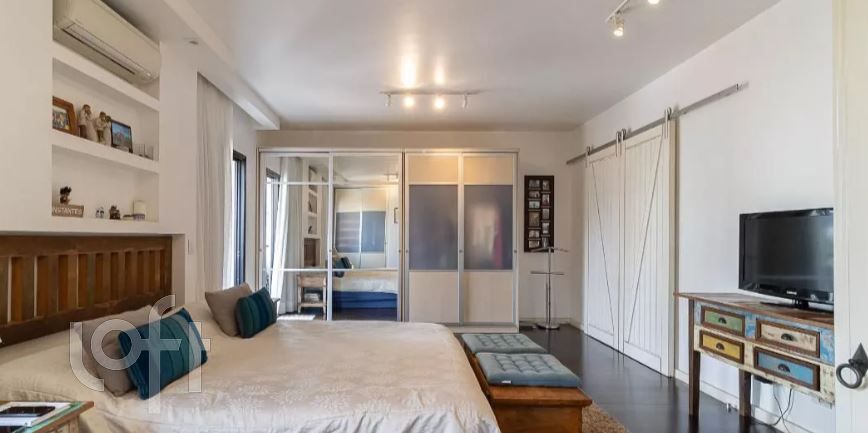 Apartamento à venda com 3 quartos, 167m² - Foto 6