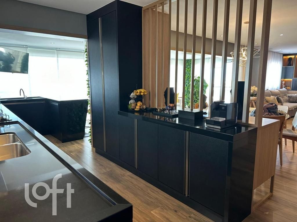 Apartamento à venda com 3 quartos, 171m² - Foto 7