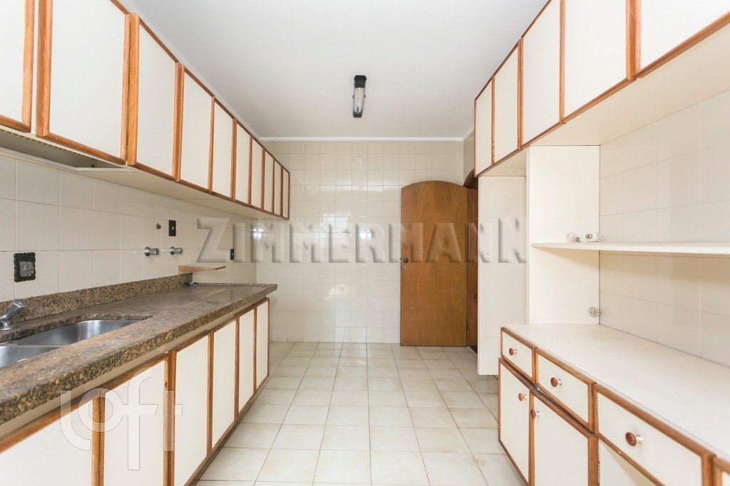 Apartamento à venda com 3 quartos, 160m² - Foto 28