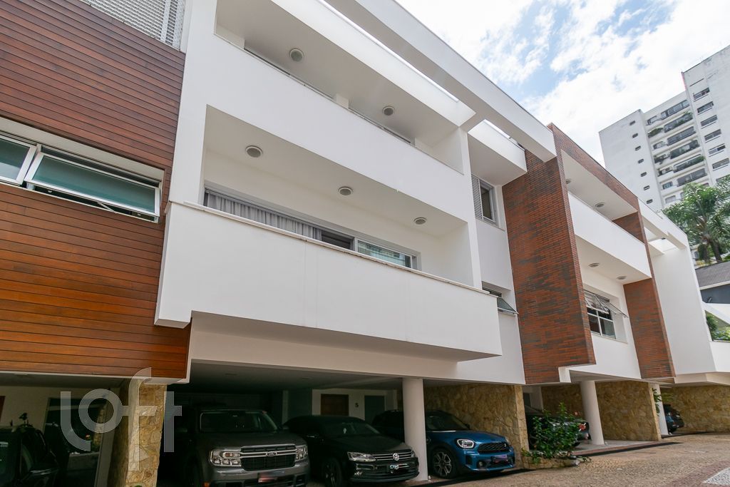 Casa à venda com 4 quartos, 332m² - Foto 51