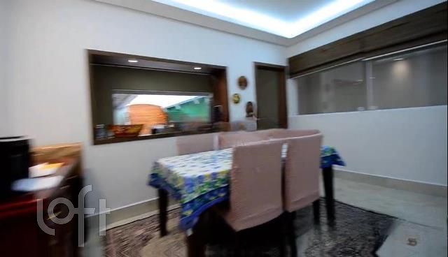 Casa, 4 quartos, 220 m² - Foto 31