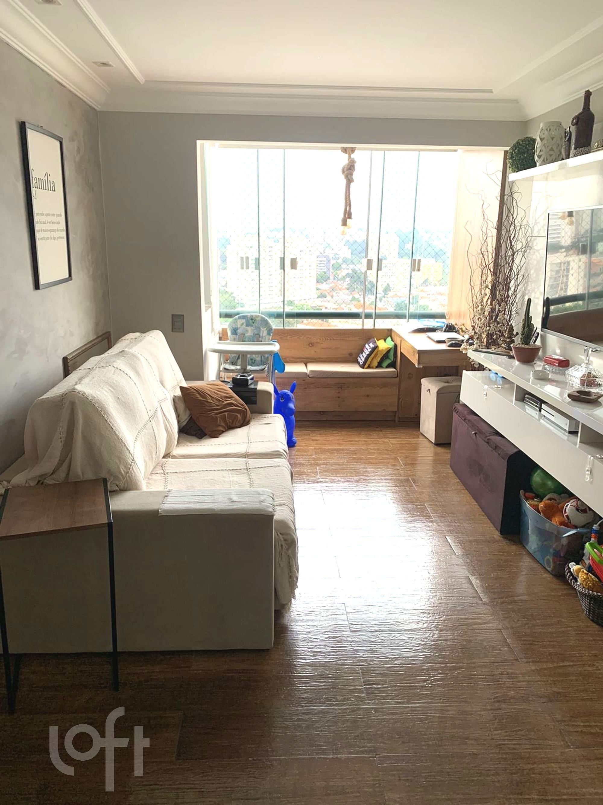 Apartamento à venda com 3 quartos, 76m² - Foto 2