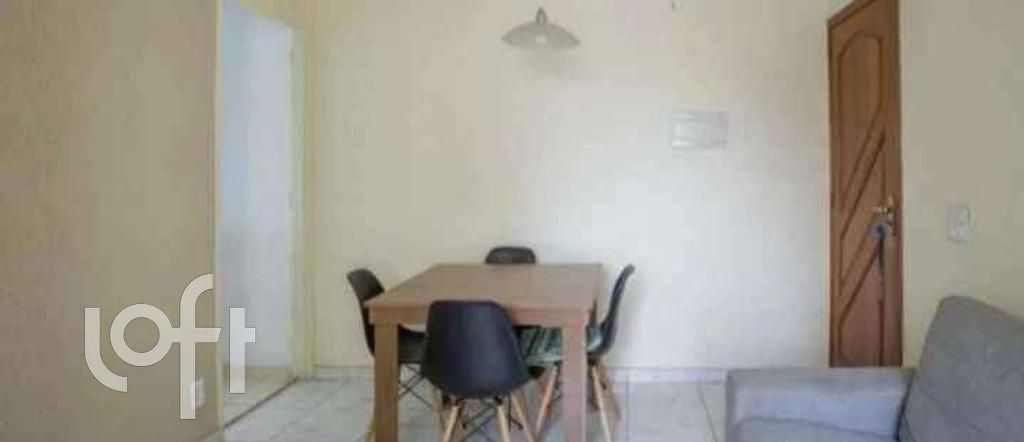 Apartamento à venda com 2 quartos, 42m² - Foto 6
