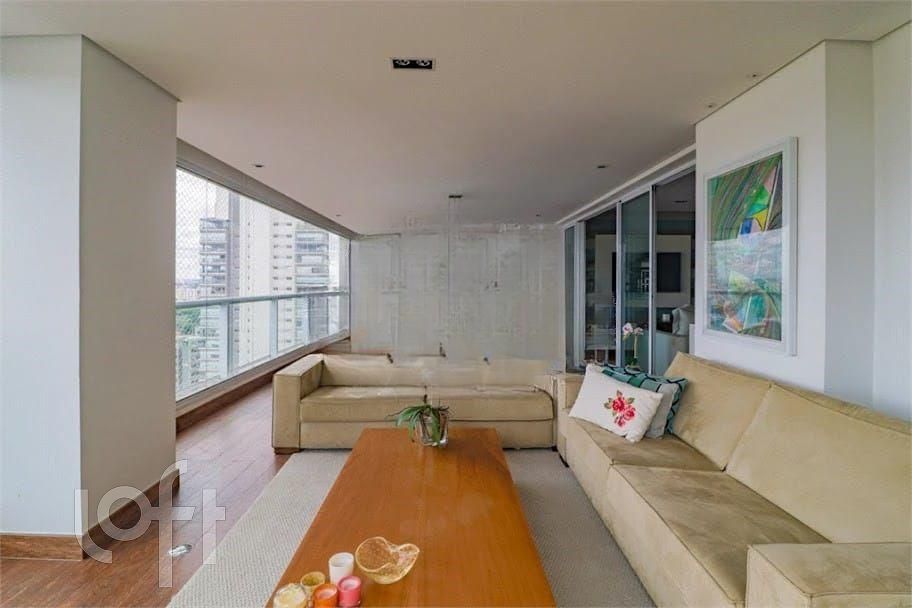 Apartamento à venda com 3 quartos, 180m² - Foto 2