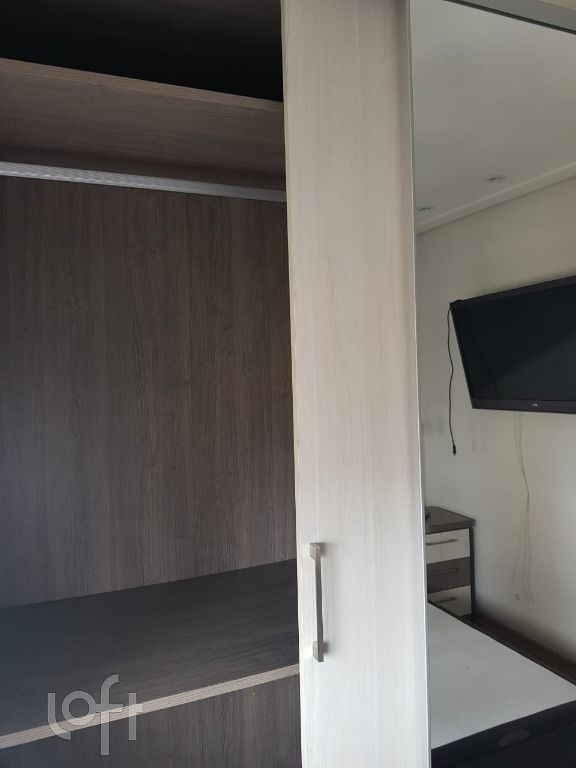 Apartamento à venda com 2 quartos, 80m² - Foto 25