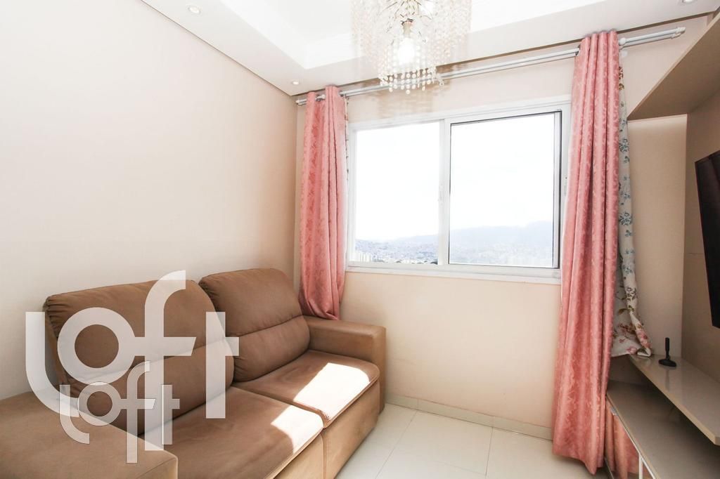 Apartamento à venda com 2 quartos, 43m² - Foto 9
