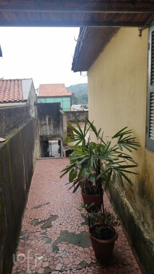 Casa, 2 quartos, 150 m² - Foto 1