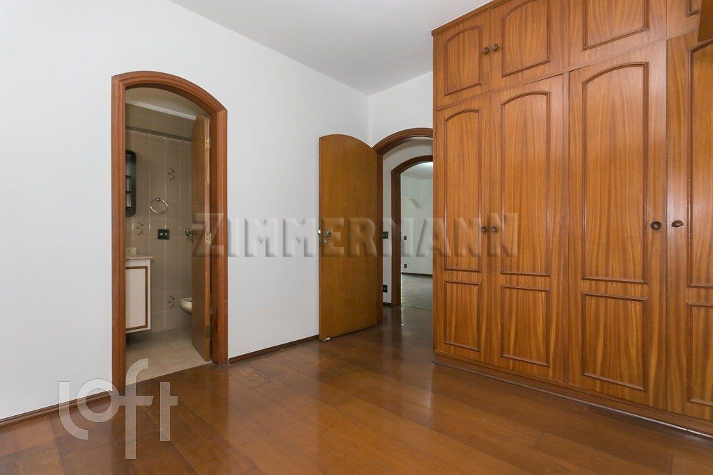 Apartamento à venda com 3 quartos, 160m² - Foto 16