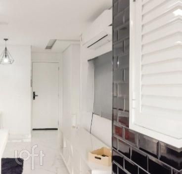 Apartamento à venda com 2 quartos, 67m² - Foto 4