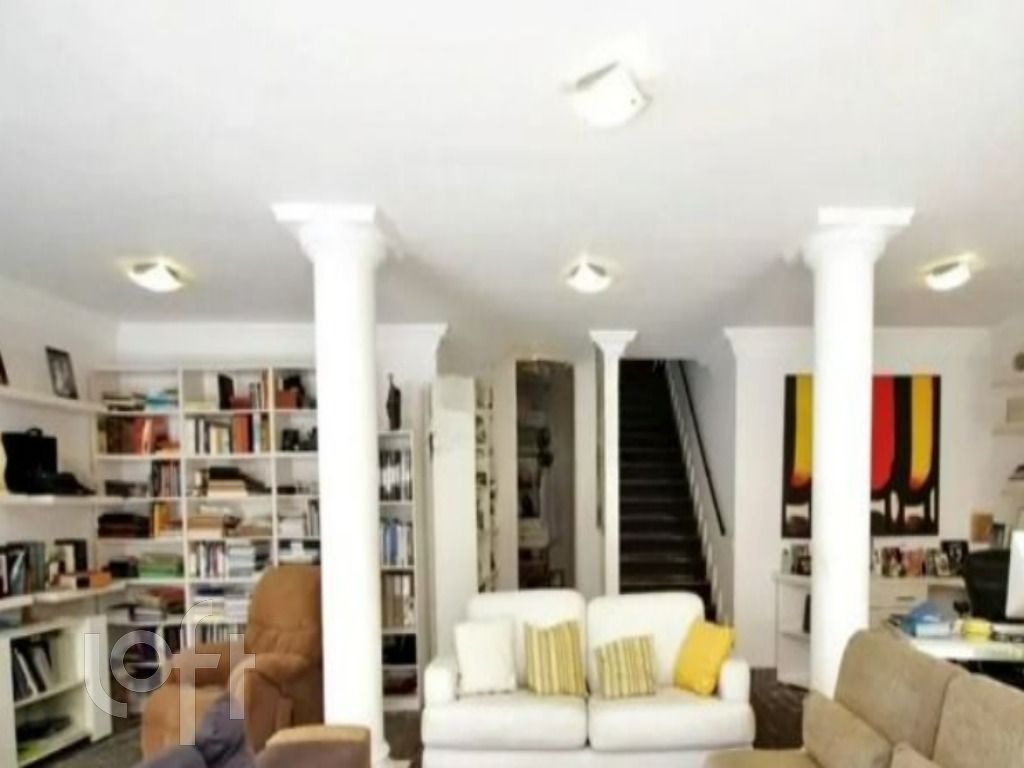 Casa, 5 quartos, 320 m² - Foto 1