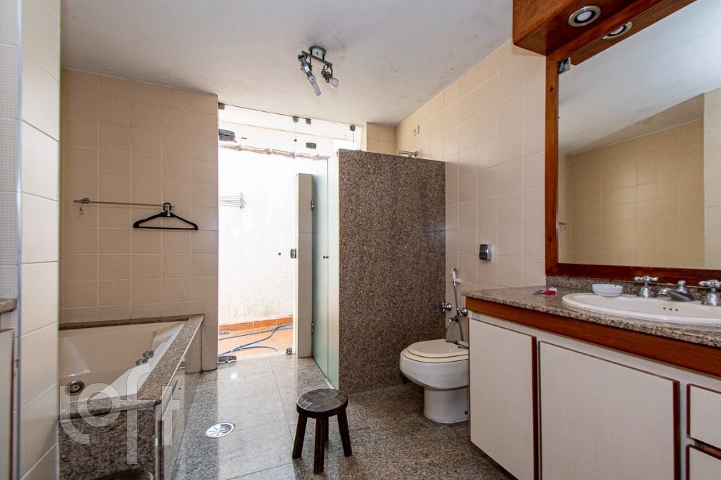 Casa, 4 quartos, 420 m² - Foto 19