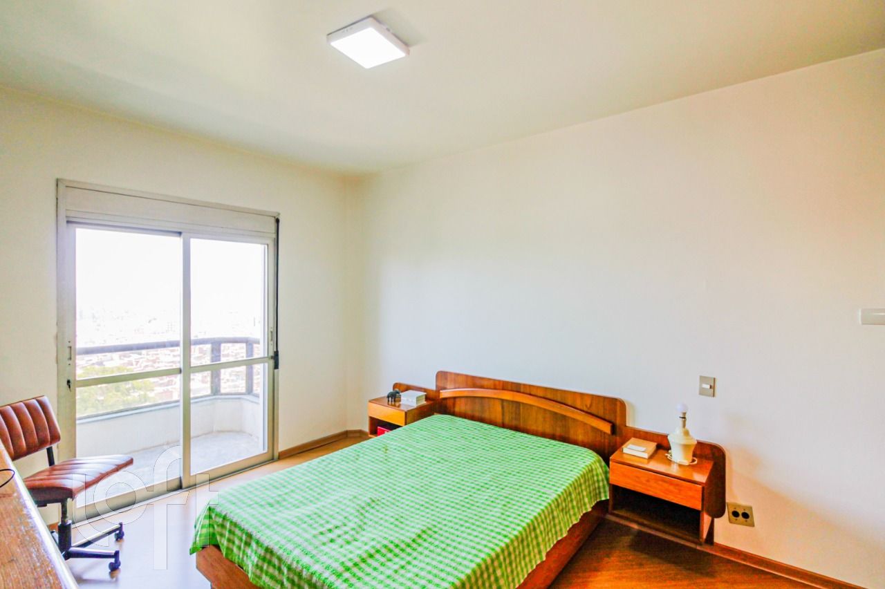 Apartamento à venda com 3 quartos, 188m² - Foto 28