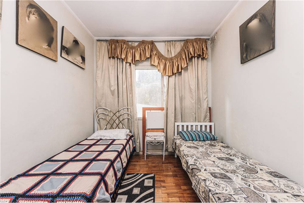 Casa à venda com 5 quartos, 215m² - Foto 20