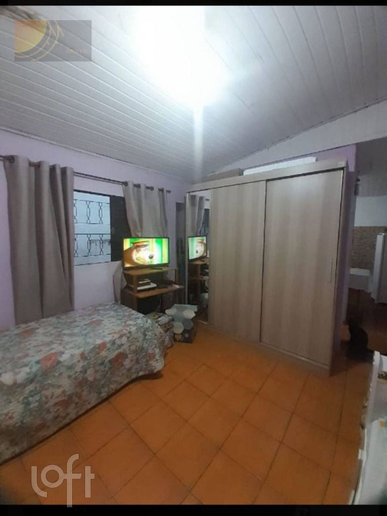 Casa à venda com 2 quartos, 75m² - Foto 4