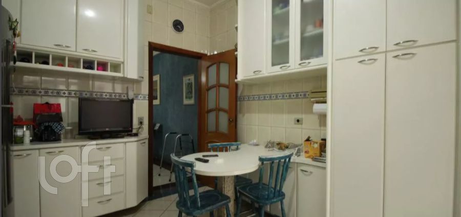 Casa à venda com 3 quartos, 226m² - Foto 6