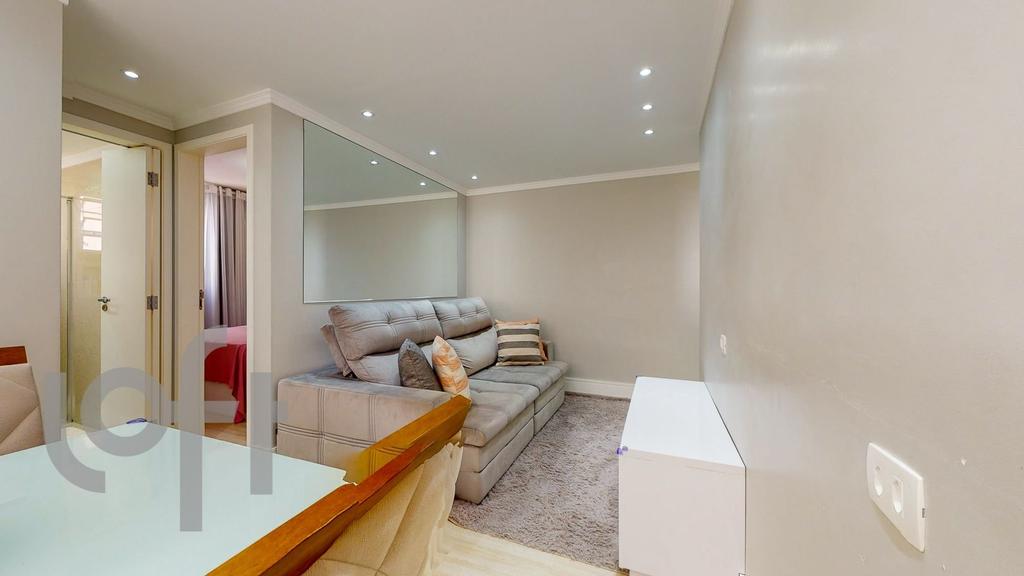 Apartamento à venda com 2 quartos, 45m² - Foto 18