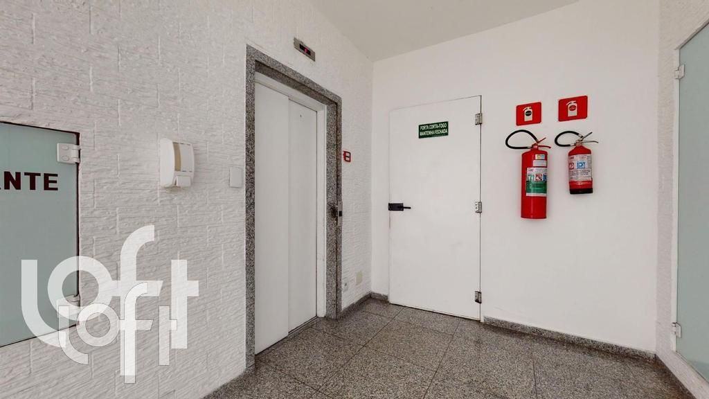 Apartamento à venda com 2 quartos, 44m² - Foto 8
