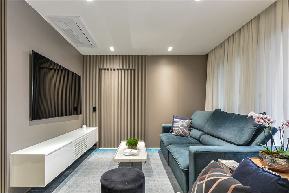 Apartamento à venda com 3 quartos, 131m² - Foto 3