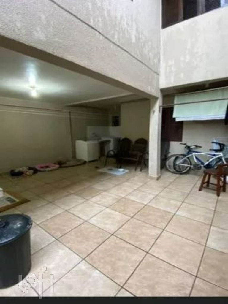 Casa à venda com 4 quartos, 155m² - Foto 7