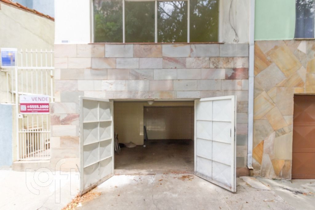 Casa à venda com 2 quartos, 64m² - Foto 23