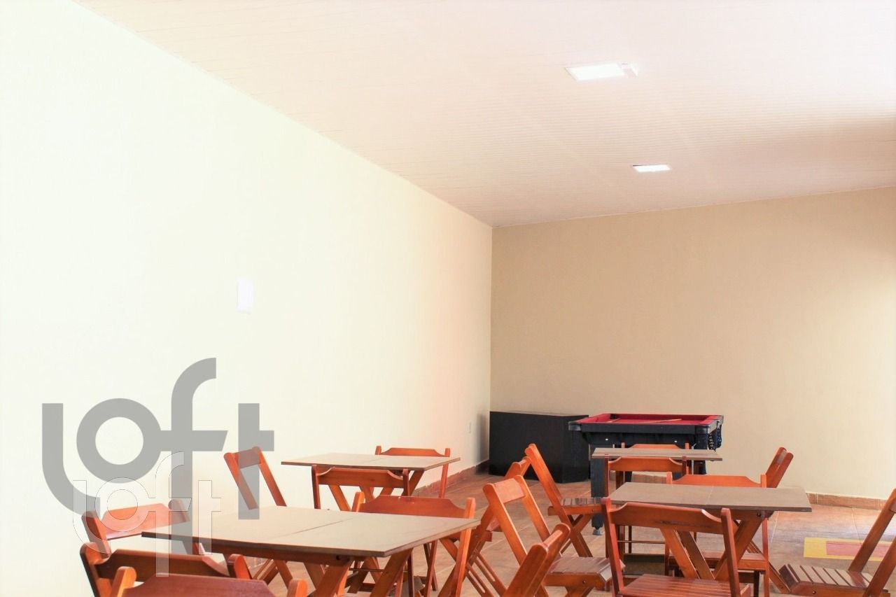 Apartamento à venda com 2 quartos, 50m² - Foto 19