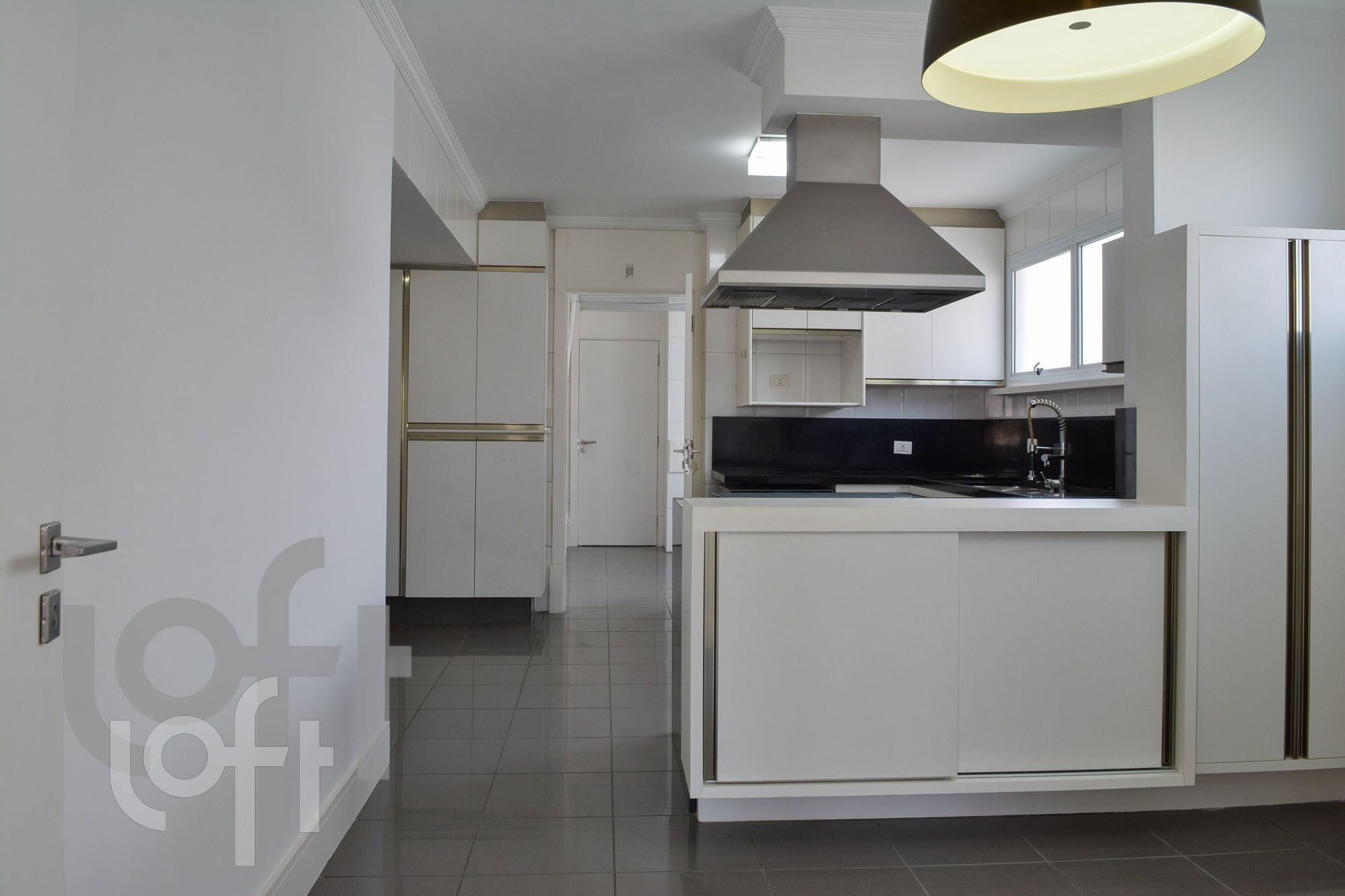 Apartamento à venda com 3 quartos, 200m² - Foto 33