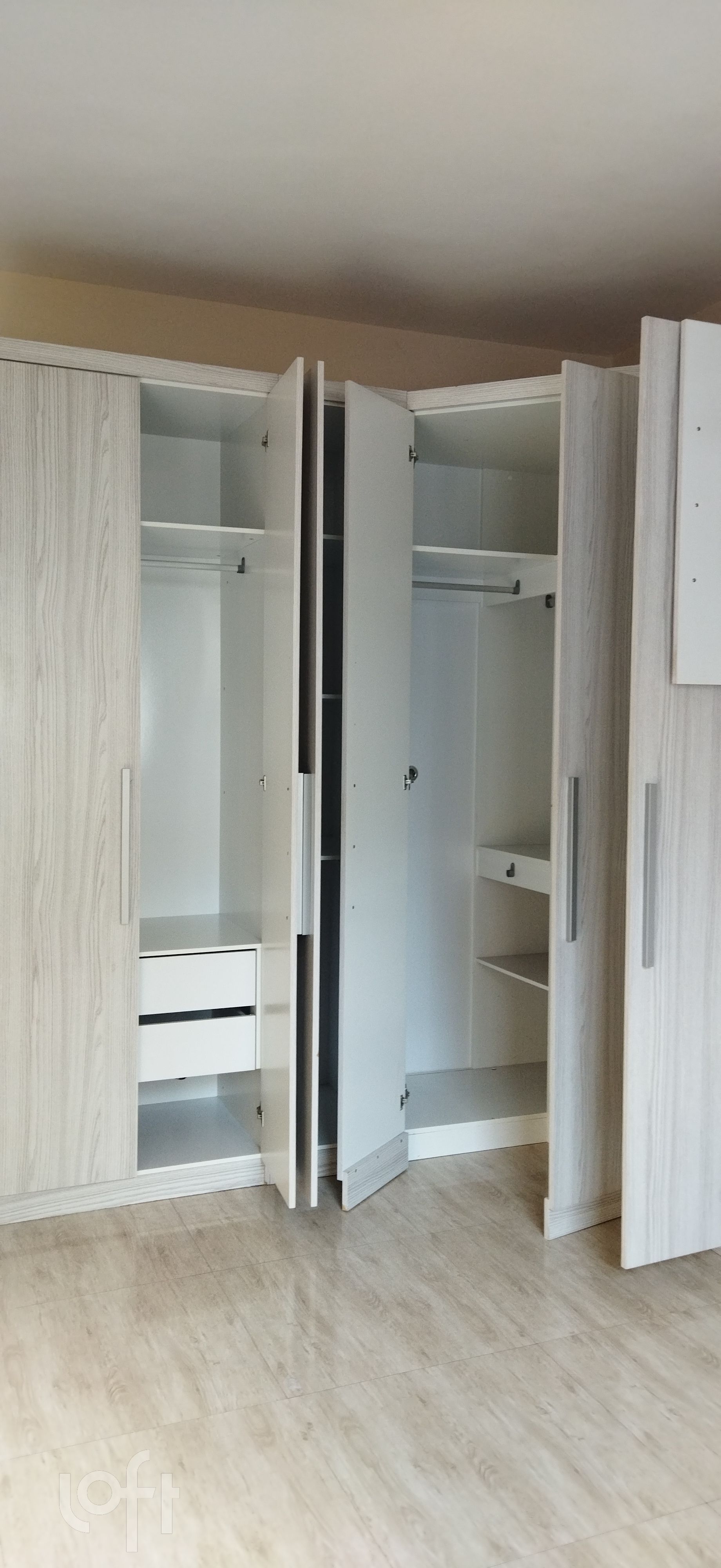 Apartamento à venda com 2 quartos, 65m² - Foto 22