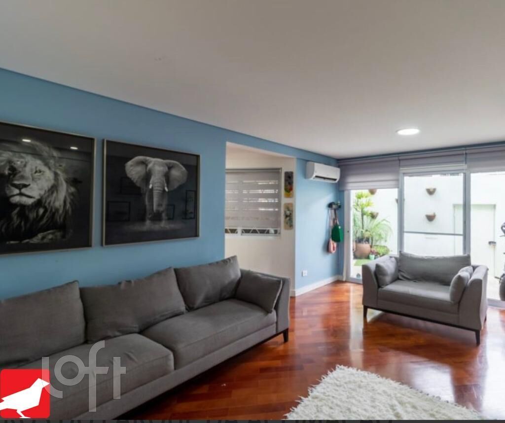 Casa à venda com 3 quartos, 234m² - Foto 2