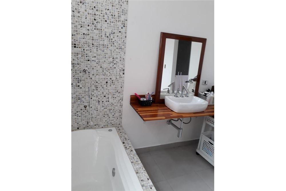 Casa, 3 quartos, 220 m² - Foto 11