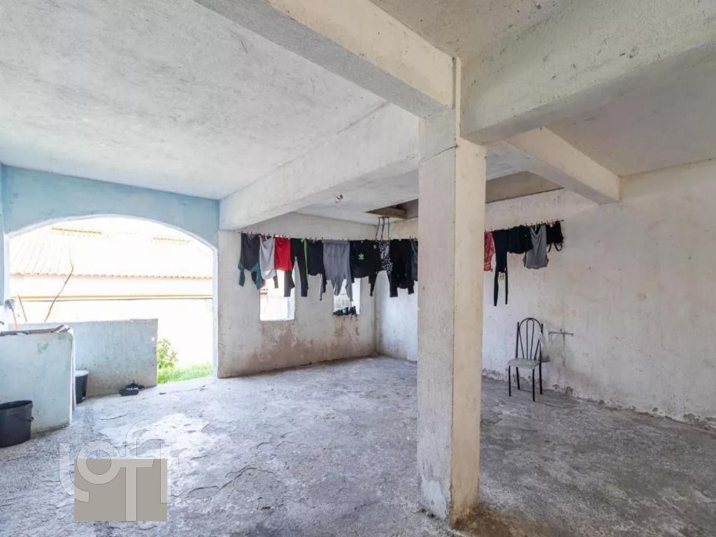 Casa à venda com 4 quartos, 200m² - Foto 46
