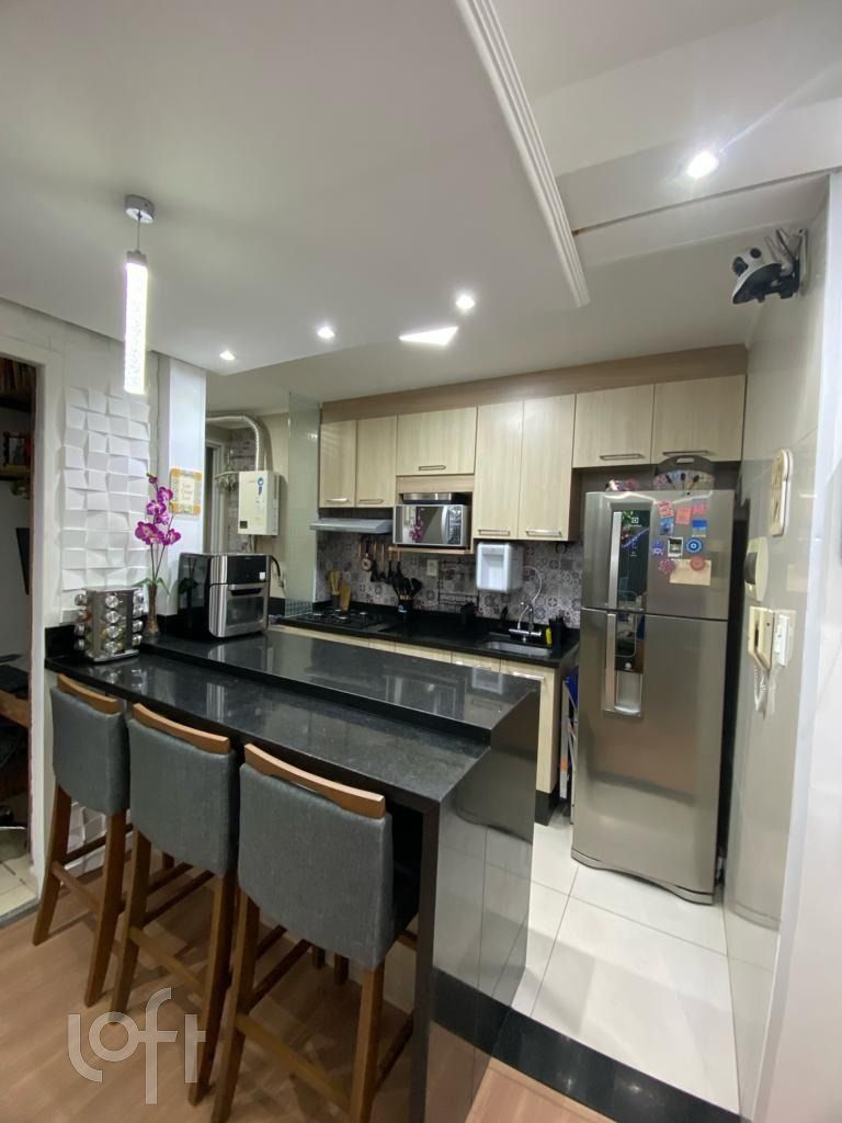 Apartamento à venda com 2 quartos, 50m² - Foto 1