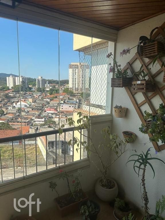 Apartamento à venda com 2 quartos, 67m² - Foto 3