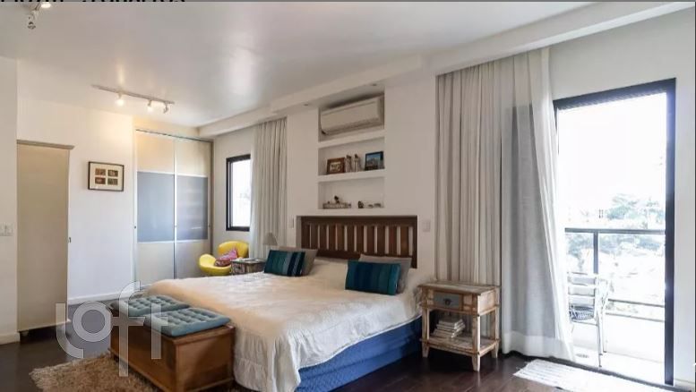Apartamento à venda com 3 quartos, 167m² - Foto 10