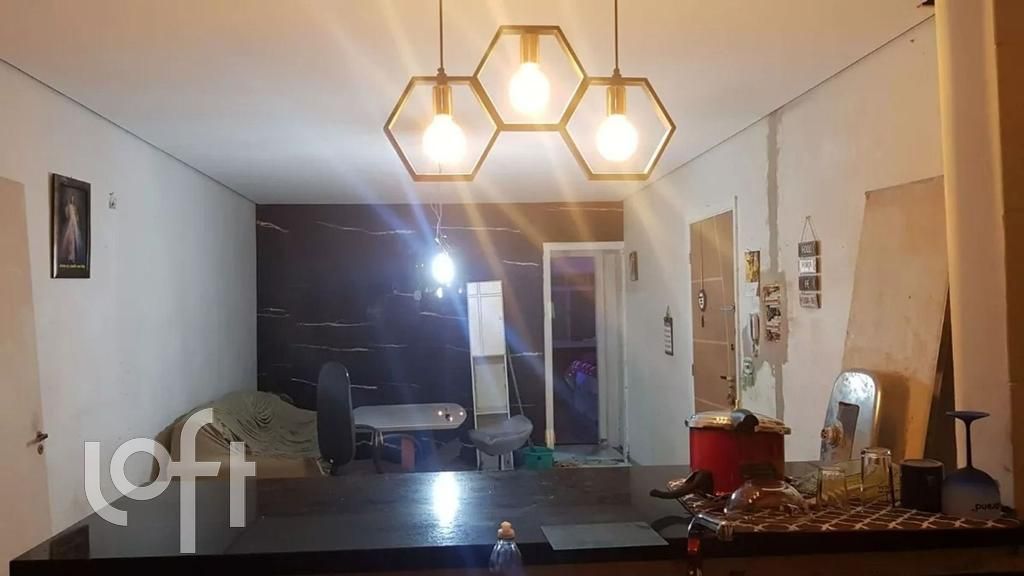 Apartamento à venda com 3 quartos, 97m² - Foto 19
