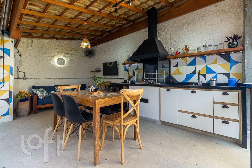 Casa, 3 quartos, 210 m² - Foto 4